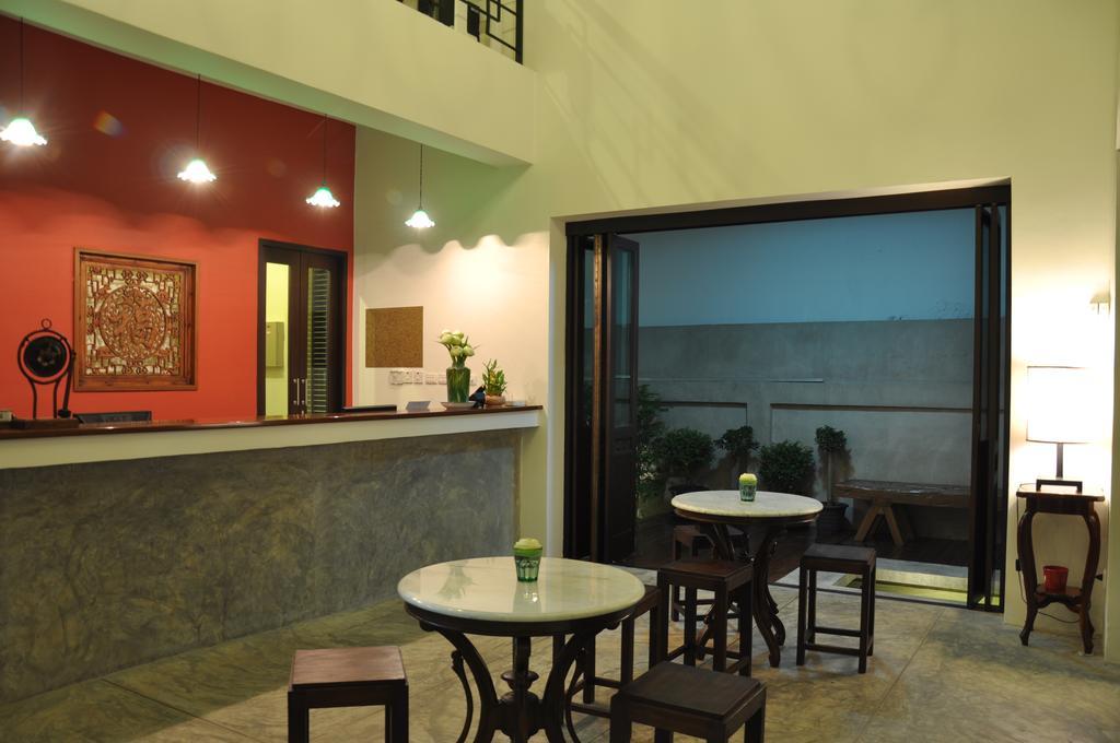 Udee Bangkok Hostel Exterior foto